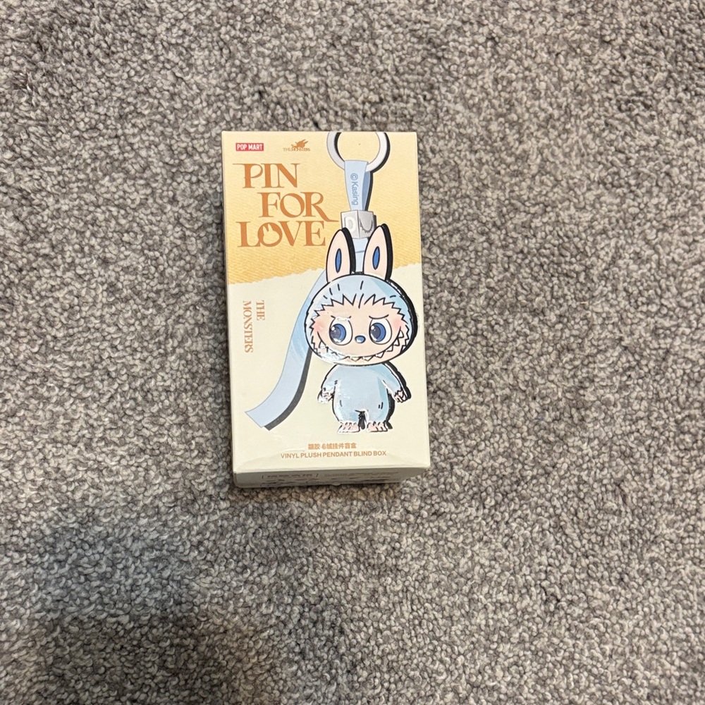 Pin For Love Keychain - blind box